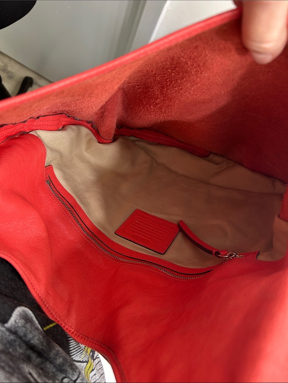 Coach 27925 Reissue Bleeker Bonnie Cashin Leather Coral Sling Crossbody - Picture 6 of 9
